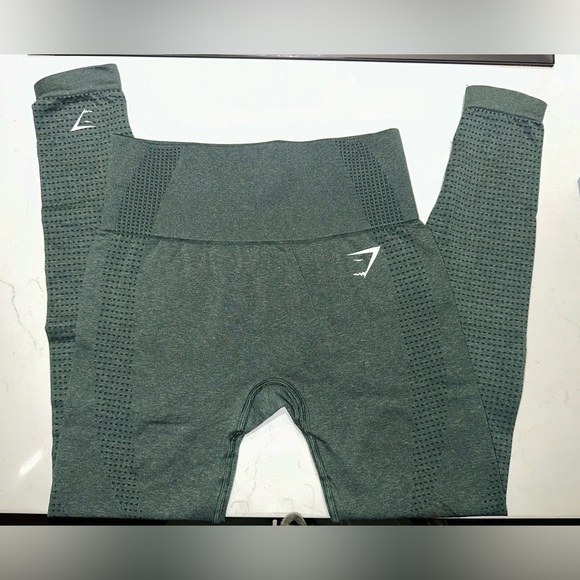 Gymshark Leggings - Picture 1 of 4